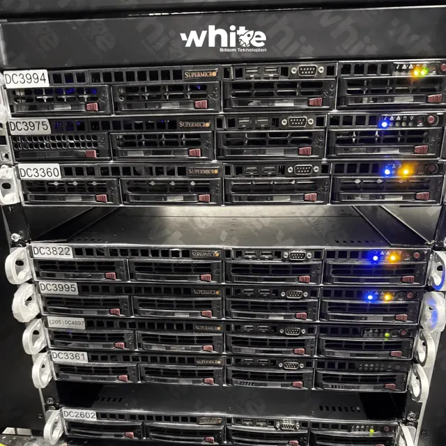Supermicro sunucu kabini - Veri merkezi